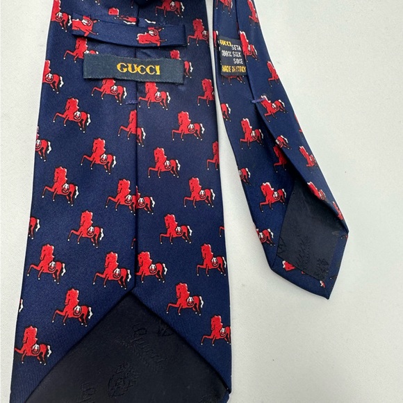 Gucci 100% silk blue vintage tie red horses desing - Picture 5 of 9
